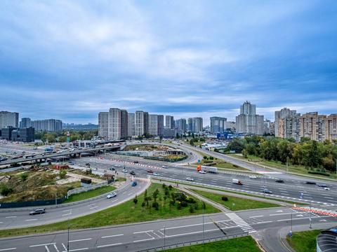 квартира за адресою Миколи Бажана просп., 10