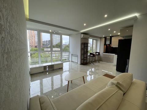 квартира по адресу Печерский спуск, 8