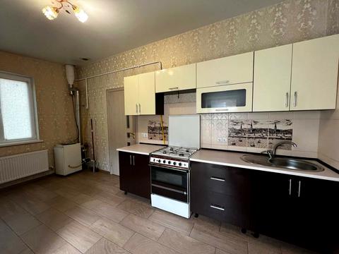 будинок за адресою Володимира Брожка вул. (Кіровоградська), 100