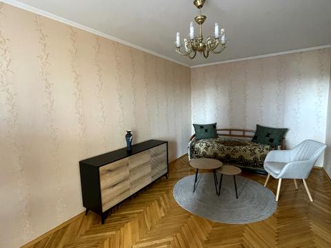 квартира по адресу Героев Полка "Азов ул. (Малиновского маршала), 13