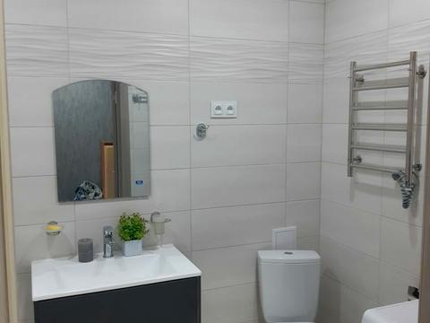 квартира за адресою Льва Ландау просп. (50-річчя СРСР), 52