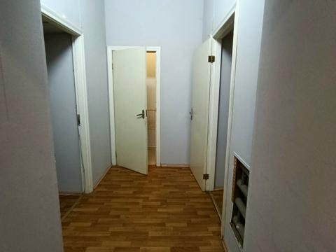 коммерческая по адресу Конституции пл., 21/2