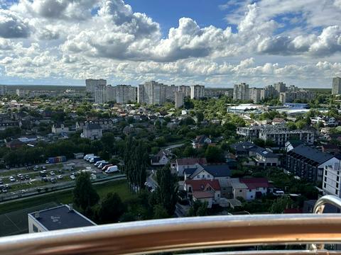 квартира за адресою Осіння вул., 33