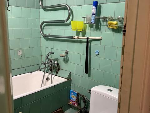 квартира за адресою Якова Новицького вул., 7