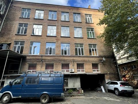 коммерческая по адресу Глубочицкая ул., 2