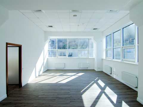 комерційна за адресою Охтирський пров., 7