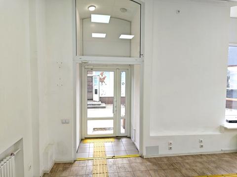 коммерческая по адресу Вокзальная пл. (Петровского), 1