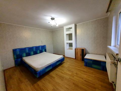 квартира за адресою Академіка Грушевського вул., 40а