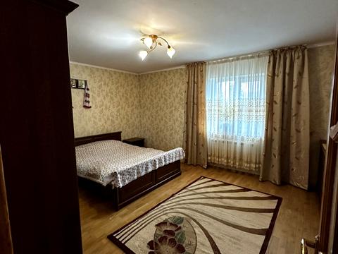 будинок за адресою Центральна вул., 9