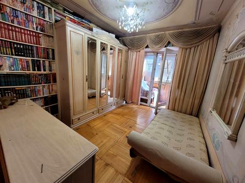 квартира по адресу Флоренции ул., 12-А