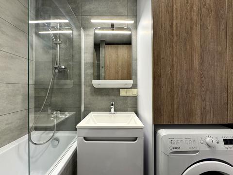 квартира по адресу Салютная ул., 2-Б