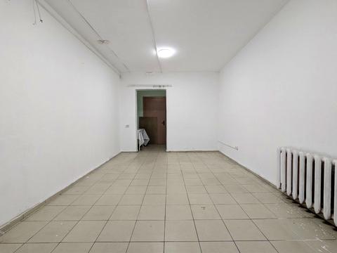 комерційна за адресою Миколи Лаврухіна вул., 16