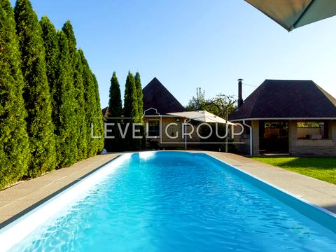 будинок за адресою Лісова