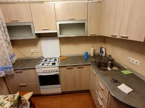 квартира за адресою Братиславська вул., 38