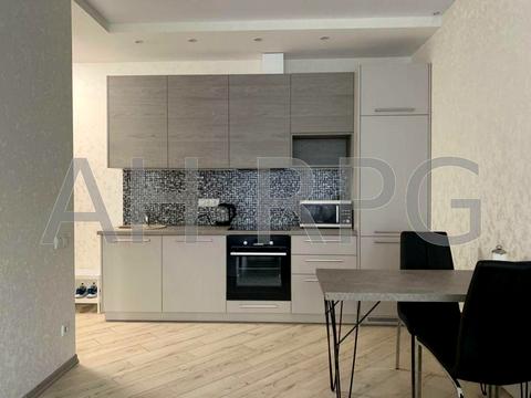 квартира за адресою Анни Ахматової вул., 22