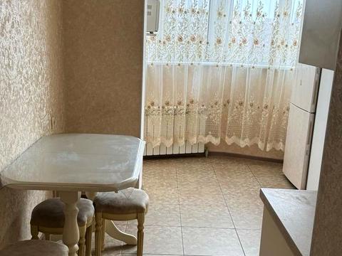 квартира за адресою Кримська вул., 80