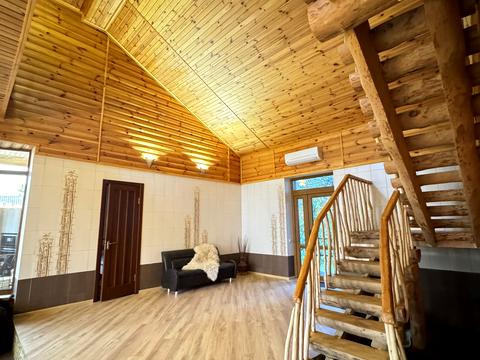 будинок за адресою Ушакова