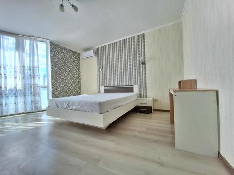 квартира за адресою Дніпровська набережна вул., 25