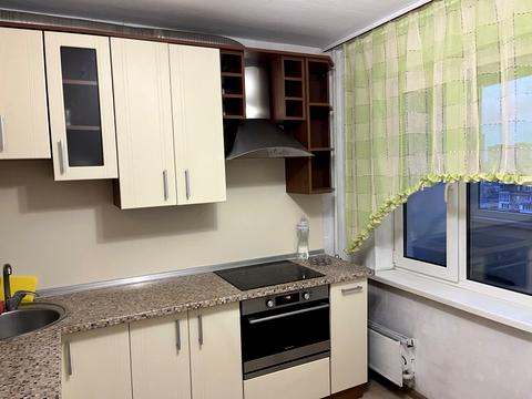 квартира за адресою Богатирська вул., 16