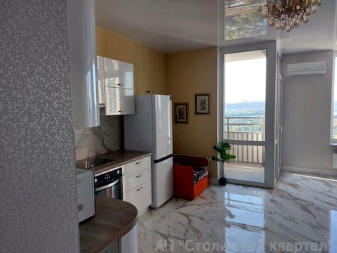 квартира за адресою Дніпровська набережна вул., 18-Б