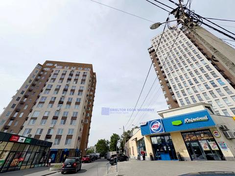 квартира по адресу Луговская ул., 248