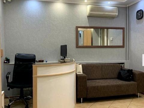 комерційна за адресою Миколи Бажана просп., 32