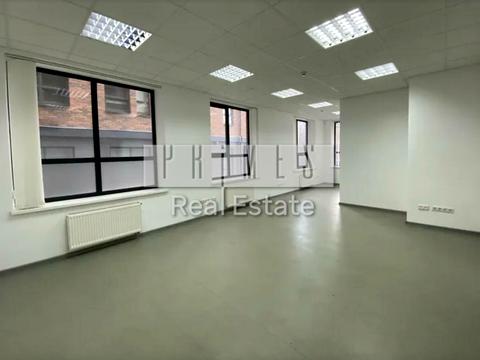 комерційна за адресою Красилівська вул., 5