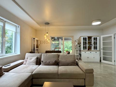 дом по адресу Революції