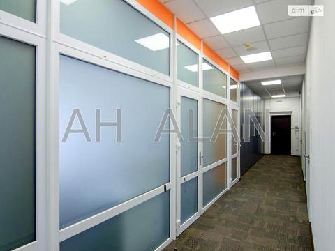 комерційна за адресою Миколи Пимоненка вул., 13