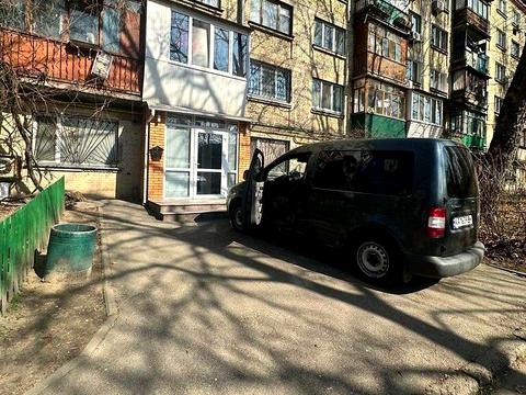 коммерческая по адресу Олекси Тихого, 89