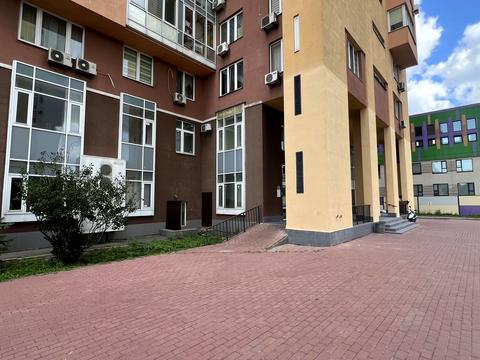 коммерческая по адресу Валерия Лобановского просп. (Краснозвездный), 6-В