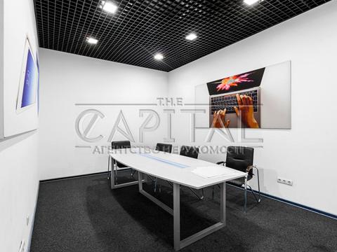 комерційна за адресою Мокра вул. (Кудряшова), 999