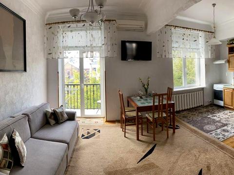 квартира за адресою Велика Васильківська вул. (Червоноармійська), 24/1