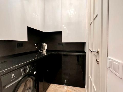 комерційна за адресою Юлії Здановської вул. (Ломоносова), 36-В
