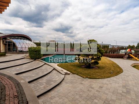 будинок за адресою Набережна вул.