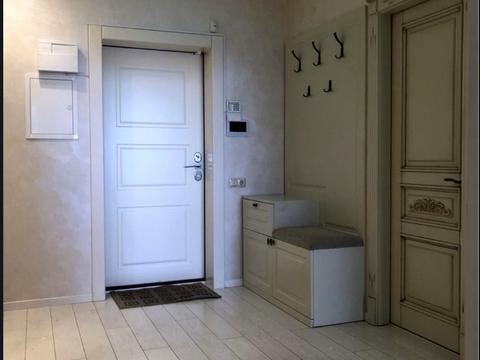 квартира за адресою Авіаконструктора Ігоря Сікорського вул. (Танкова), 1-А