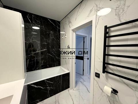 квартира за адресою Дніпровська набережна вул., 20-А