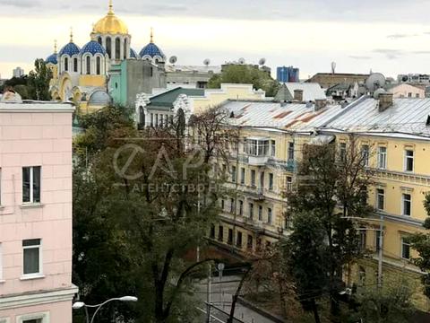 квартира за адресою Богдана Хмельницького вул., 32