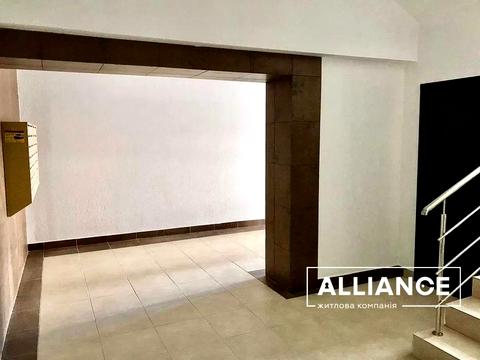 квартира за адресою Отця Івана Блавацького вул., 5