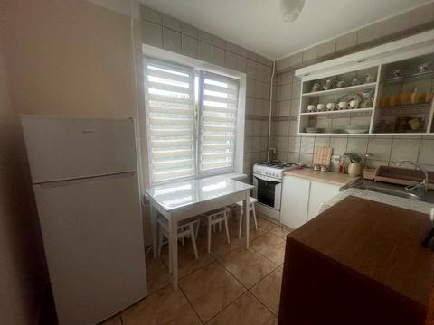 квартира за адресою Євгена Патона вул., 4
