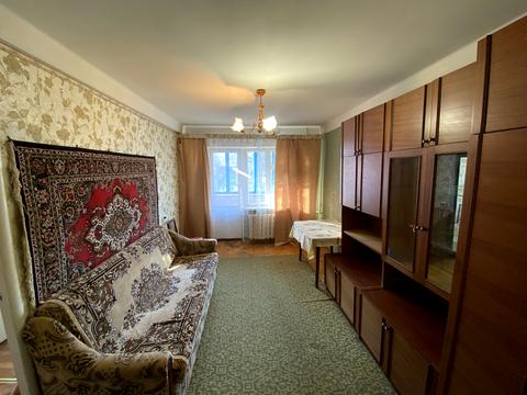 квартира за адресою Ореста Левицького вул. (Академіка Курчатова), 17