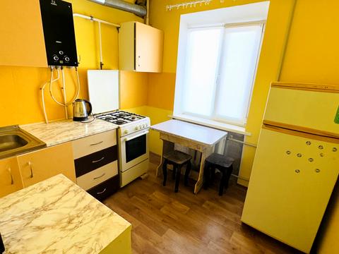 квартира за адресою Кропивницького вул., 60