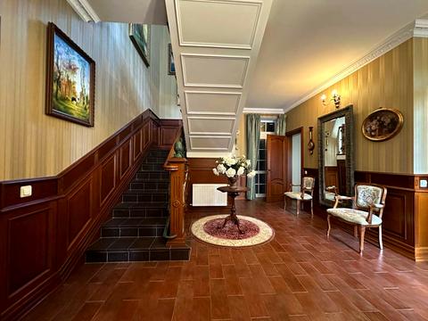 будинок за адресою вулиця Кошового