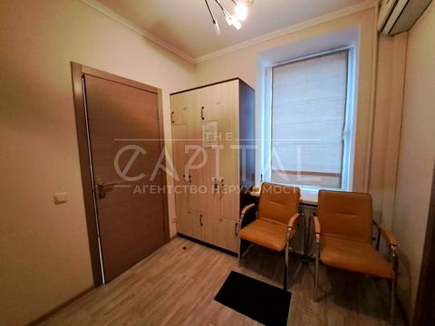 комерційна за адресою Панаса Мирного вул., 9