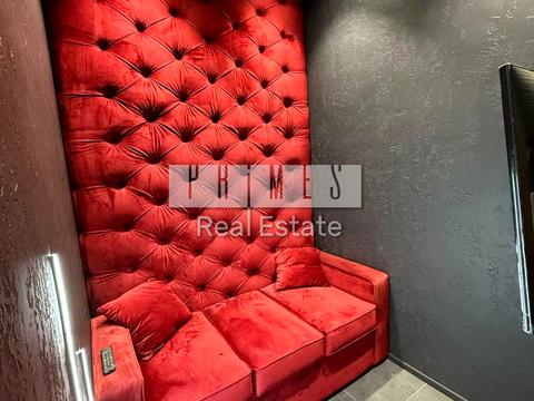 коммерческая по адресу Кловский спуск, 7