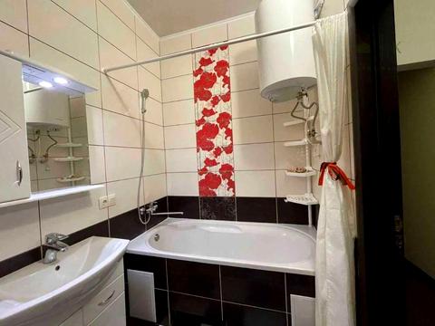 квартира за адресою Перемоги просп., 66д