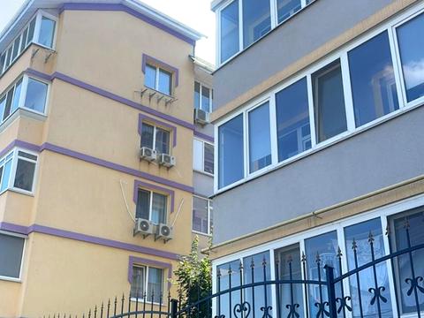 квартира за адресою Тополева вул., 2