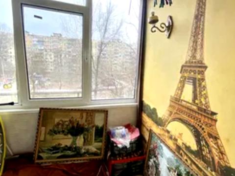 квартира за адресою Героїв просп., 4