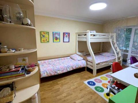 квартира за адресою Зодчих вул., 34