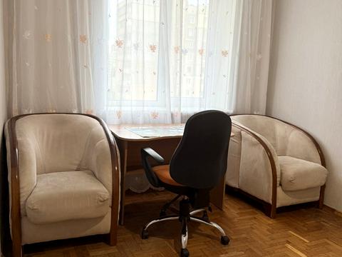квартира за адресою Червоної Калини просп. (Володимира Маяковського), 95